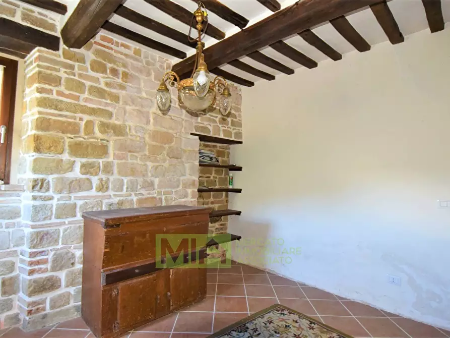 Immagine 24 di Rustico / casale in vendita  in C.DA VALLE a Gualdo