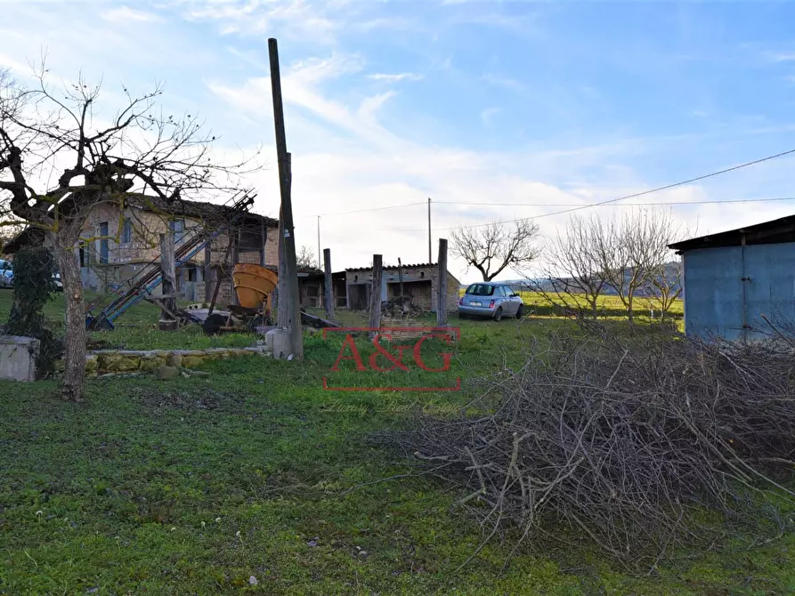 Immagine 8 di Casa indipendente in vendita  in Contrada Schito a Sarnano