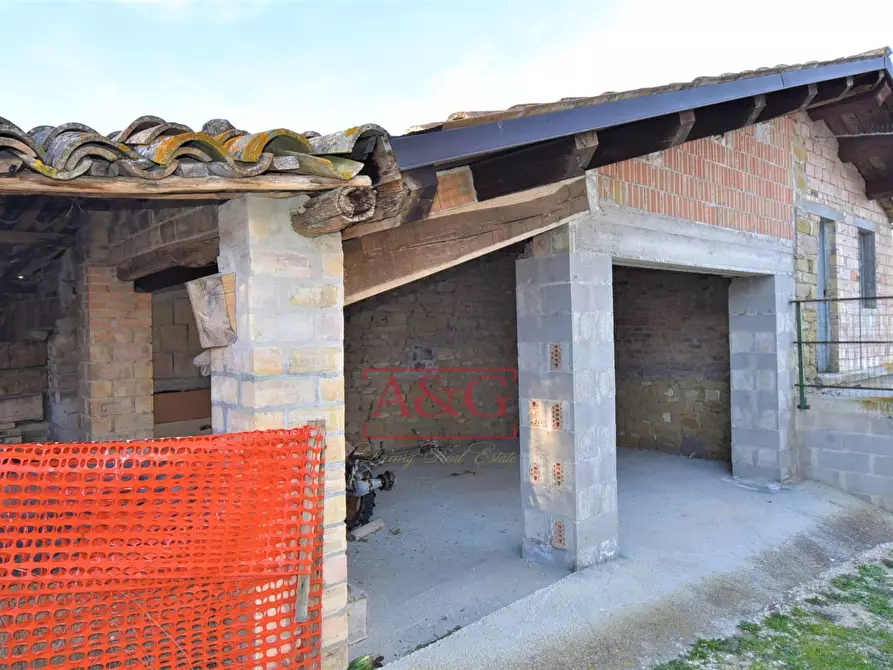 Immagine 13 di Casa indipendente in vendita  in Contrada Schito a Sarnano