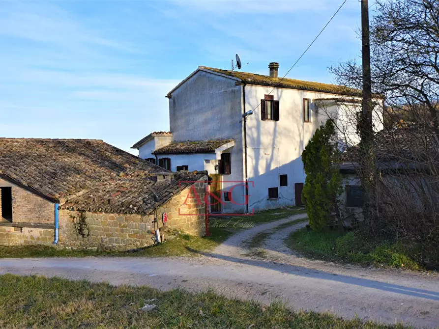 Immagine 5 di Casa indipendente in vendita  in Contrada Schito a Sarnano