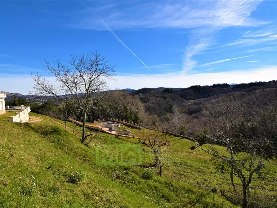 Immagine 24 di Villa in vendita  in contrada Pretattoni a Montefortino