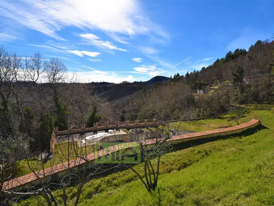 Immagine 26 di Villa in vendita  in contrada Pretattoni a Montefortino