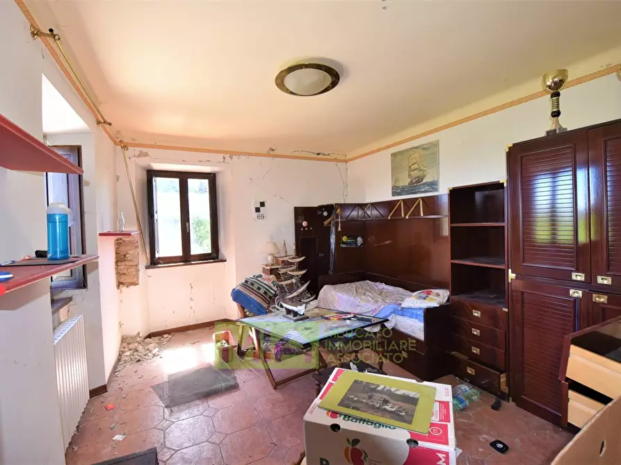 Immagine 19 di Rustico / casale in vendita  in Via Strada a Gualdo