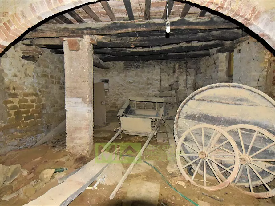 Immagine 28 di Rustico / casale in vendita  in Via Strada a Gualdo