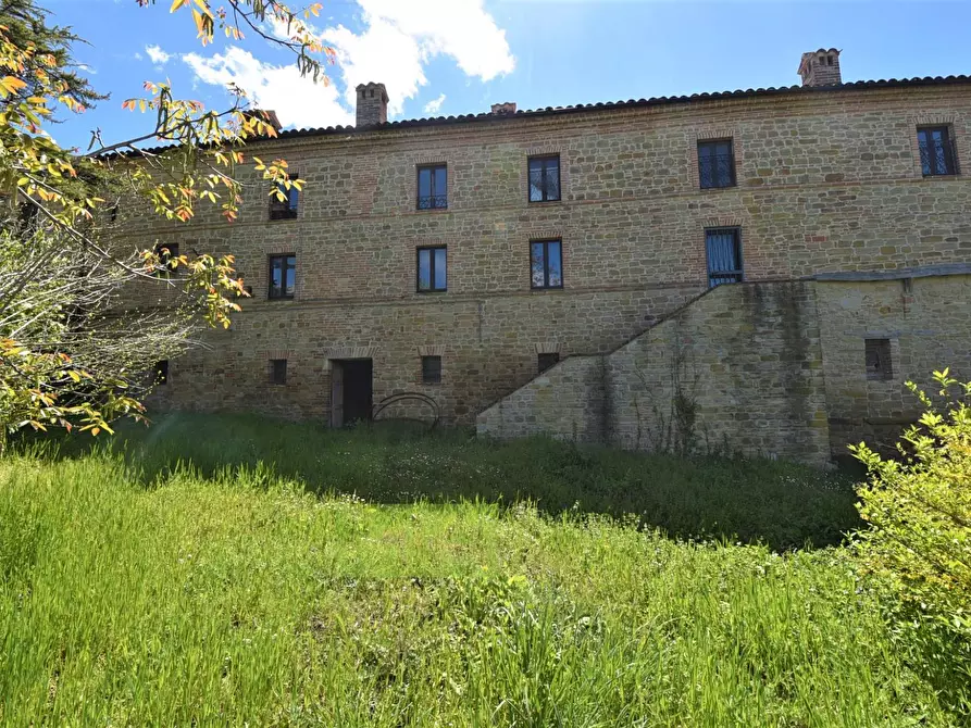 Immagine 1 di Rustico / casale in vendita  in Via Strada a Gualdo