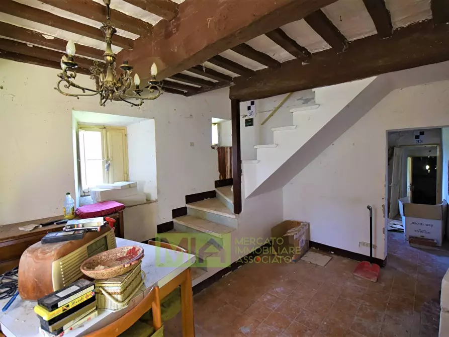 Immagine 24 di Rustico / casale in vendita  in Via Strada a Gualdo