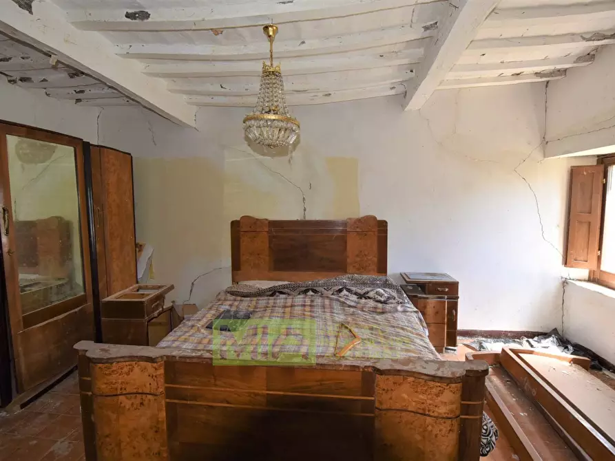 Immagine 22 di Rustico / casale in vendita  in Via Strada a Gualdo