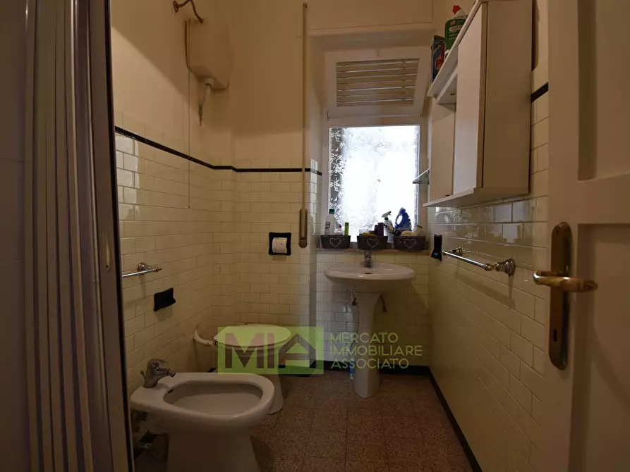 Immagine 11 di Appartamento in vendita  in Via Pignotto a Amandola