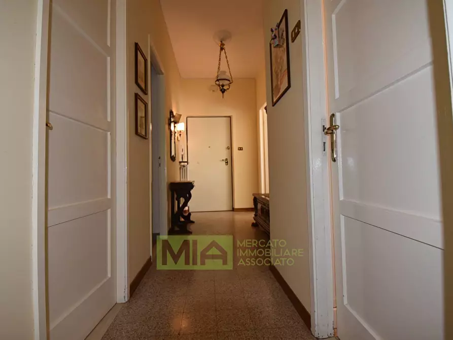 Immagine 4 di Appartamento in vendita  in Via Pignotto a Amandola