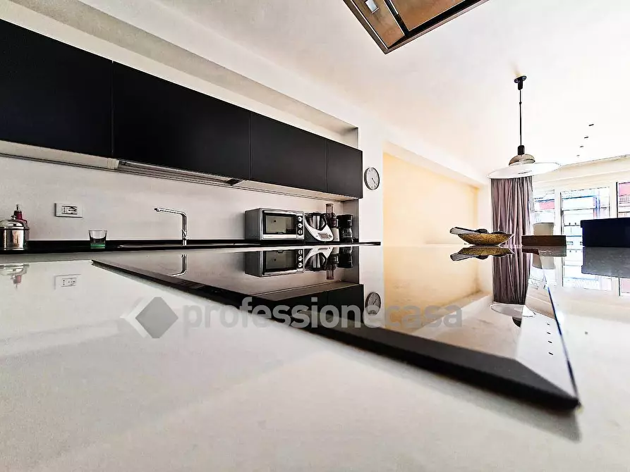Immagine 1 di Appartamento in vendita  in Via Regina Elena a Civitanova Marche