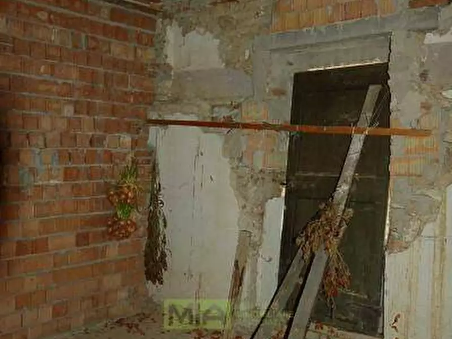 Immagine 15 di Casa indipendente in vendita  in villa salvi a Amandola