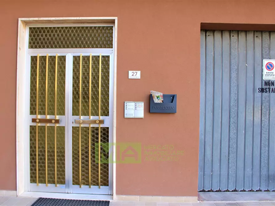 Immagine 25 di Attico in vendita  in Via Della Repubblica a Comunanza