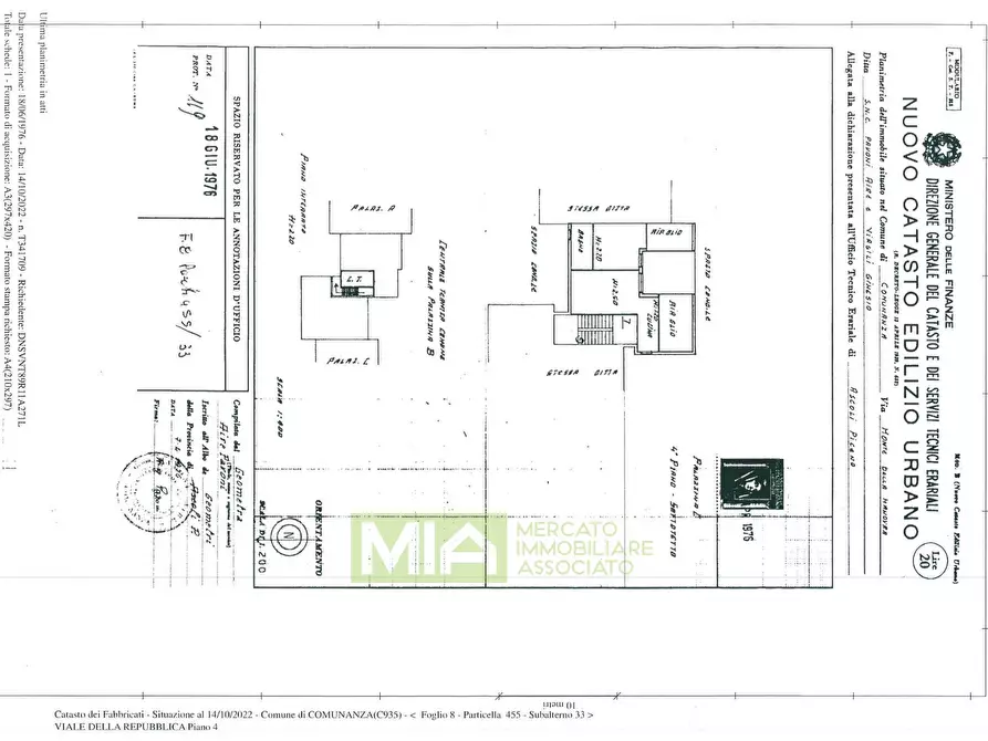 Immagine 26 di Attico in vendita  in Via Della Repubblica a Comunanza