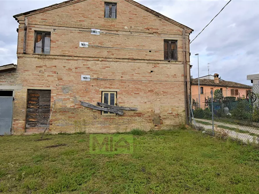 Immagine 13 di Rustico / casale in vendita  in Via Pozzo a Falerone