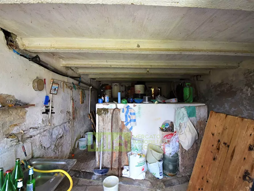 Immagine 4 di Casa indipendente in vendita  in Località Villa Cese a Amandola