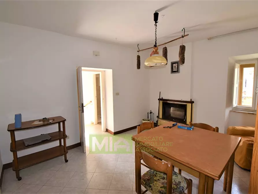 Immagine 11 di Casa indipendente in vendita  in Località Villa Cese a Amandola