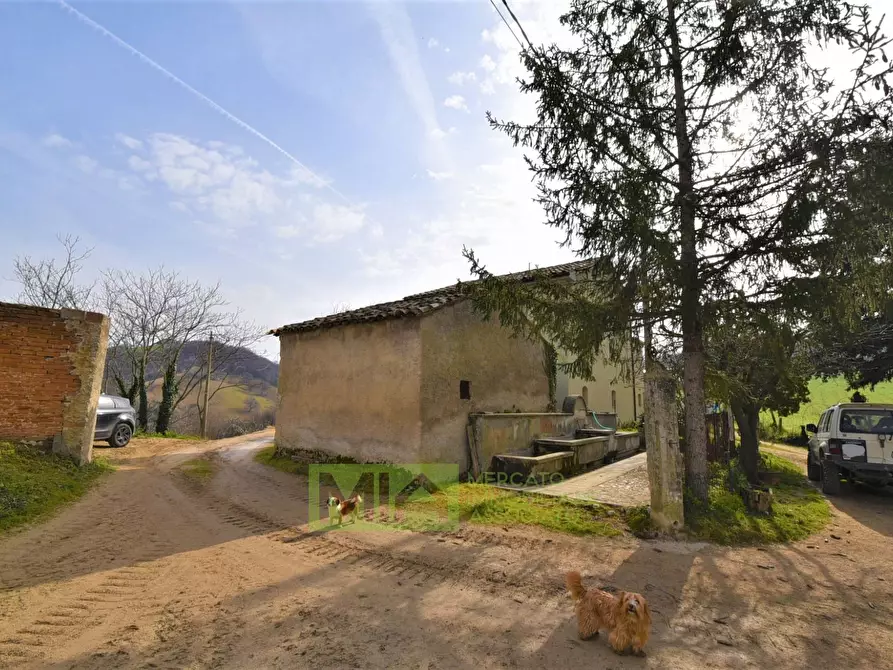 Immagine 30 di Casa indipendente in vendita  in Località Villa Cese a Amandola