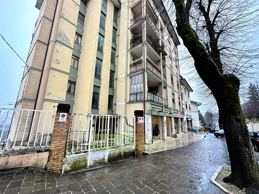 Immagine 23 di Appartamento in vendita  in Via Cesare Battisti a Amandola