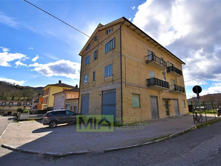 Immagine 1 di Appartamento in vendita  in Via Campo Sportivo a Comunanza