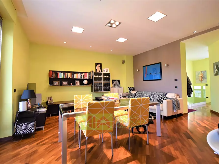 Immagine 1 di Appartamento in vendita  in Via Zoccolanti a Amandola