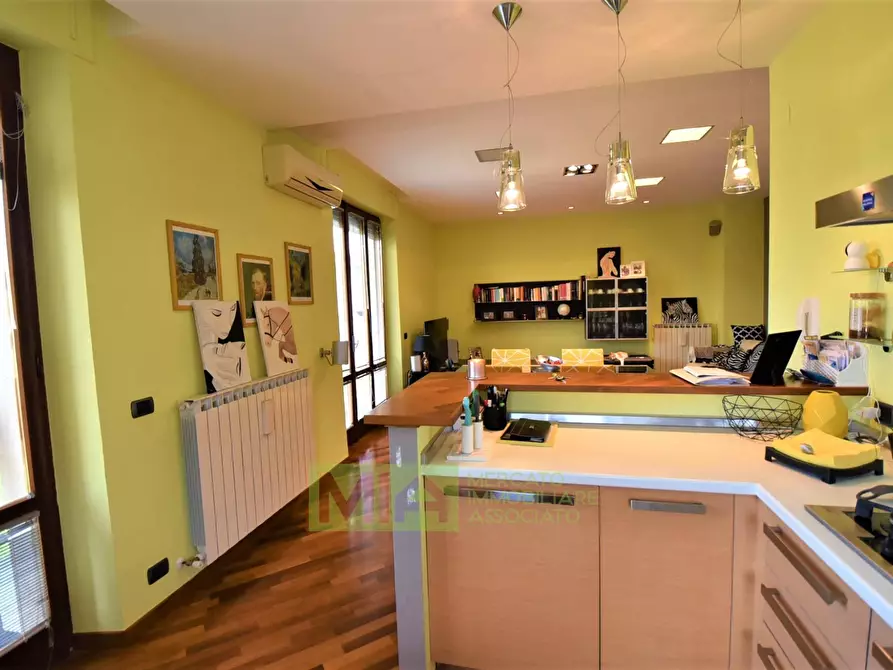 Immagine 6 di Appartamento in vendita  in Via Zoccolanti a Amandola