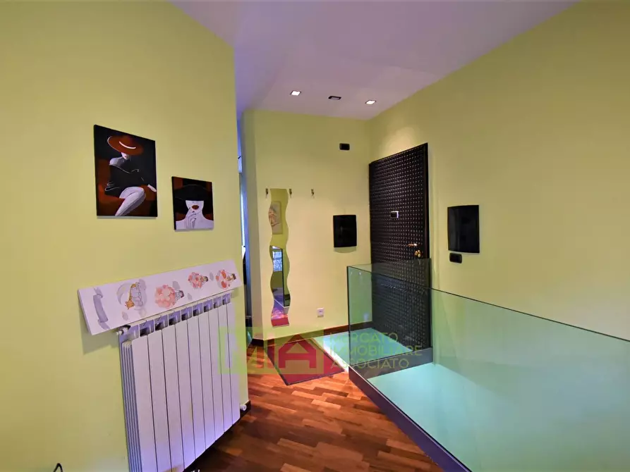 Immagine 19 di Appartamento in vendita  in Via Zoccolanti a Amandola