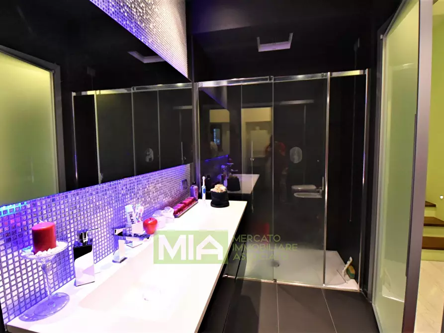 Immagine 30 di Appartamento in vendita  in Via Zoccolanti a Amandola