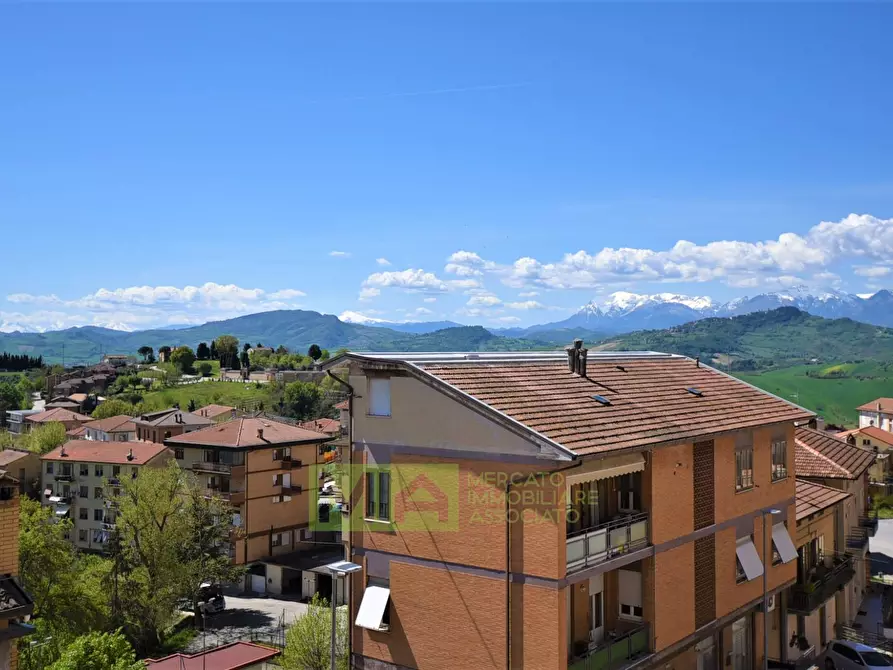 Immagine 14 di Casa indipendente in vendita  in Via Felice Cavallotti a Falerone