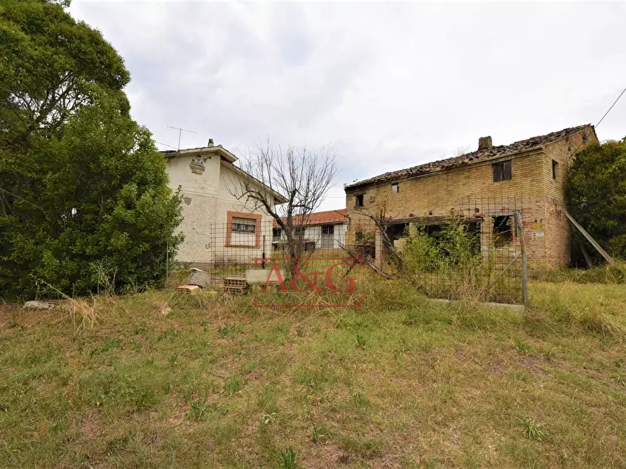 Immagine 30 di Rustico / casale in vendita  in Contrada Campiglione a Fermo