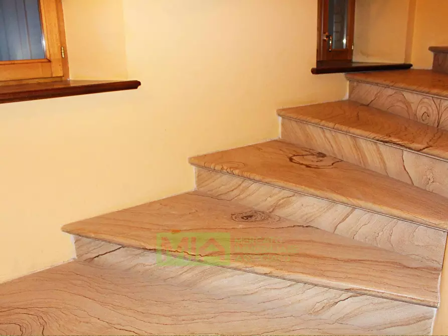 Immagine 11 di Villa in vendita  in CONTRADA VALLEMARINA a Monte Vidon Corrado