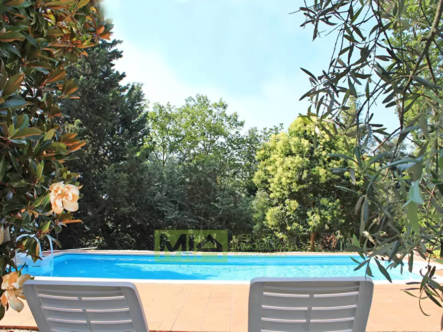 Immagine 7 di Villa in vendita  in CONTRADA VALLEMARINA a Monte Vidon Corrado