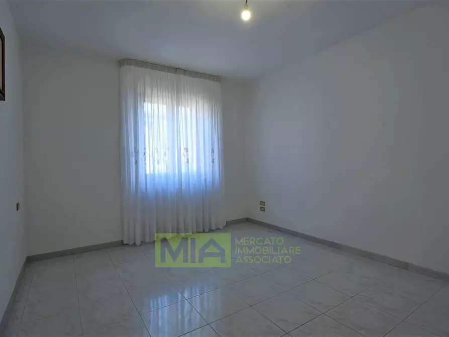 Immagine 12 di Appartamento in vendita  in Via Roma a Amandola