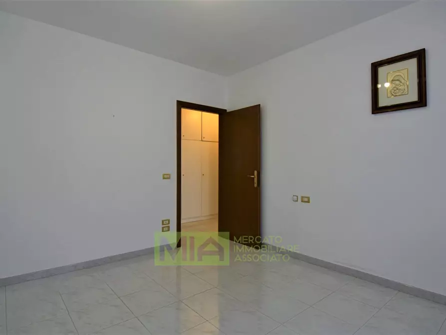 Immagine 13 di Appartamento in vendita  in Via Roma a Amandola