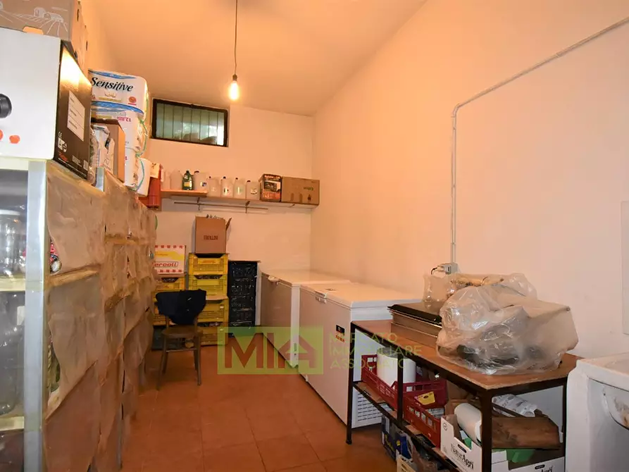 Immagine 18 di Appartamento in vendita  in Via Roma a Amandola