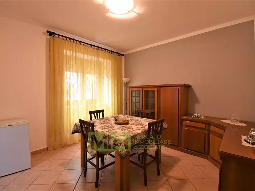 Immagine 12 di Casa indipendente in vendita  in Contrada Morrone a Gualdo