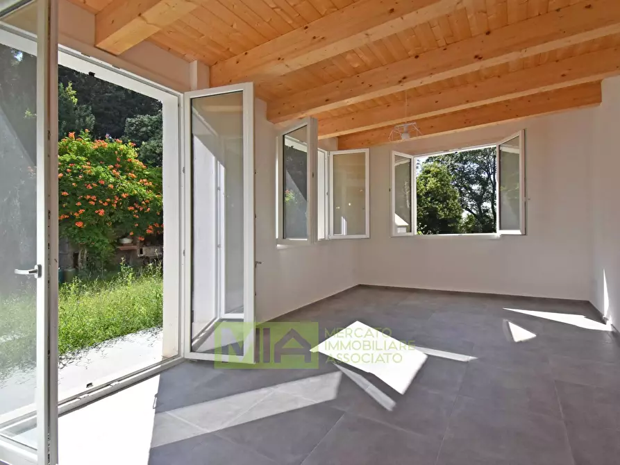 Immagine 24 di Villa in vendita  in Contrada Zoccolanti a Potenza Picena