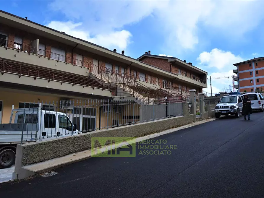 Immagine 21 di Appartamento in vendita  in Via Domenico Sbarra a Montefortino