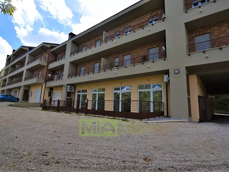 Immagine 22 di Appartamento in vendita  in Via Domenico Sbarra a Montefortino