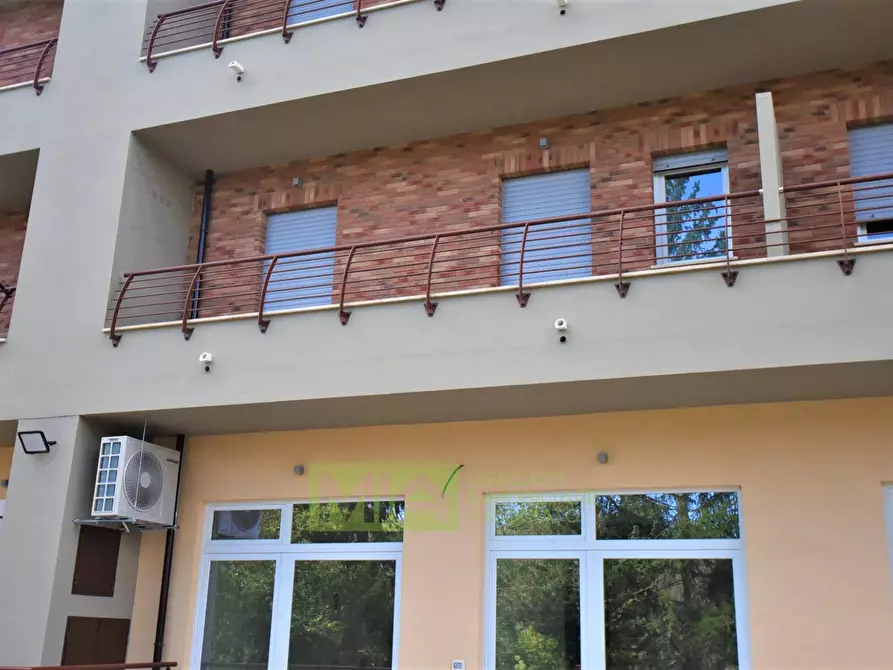 Immagine 23 di Appartamento in vendita  in Via Domenico Sbarra a Montefortino