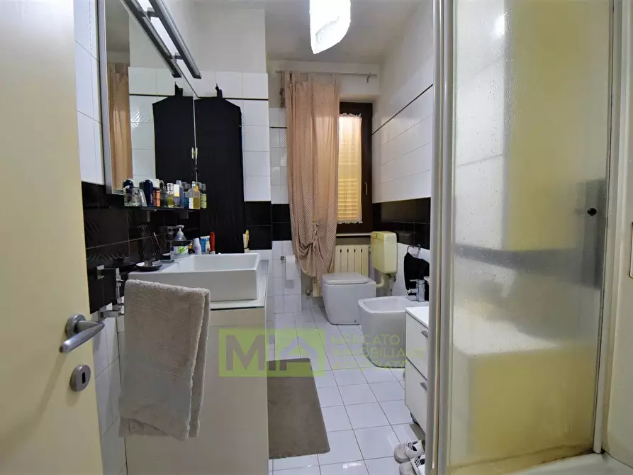 Immagine 6 di Appartamento in vendita  in Via Pignotto a Amandola