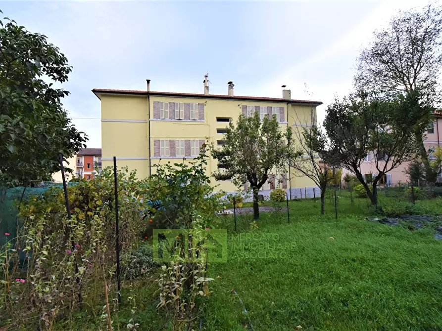 Immagine 17 di Appartamento in vendita  in Via Pignotto a Amandola