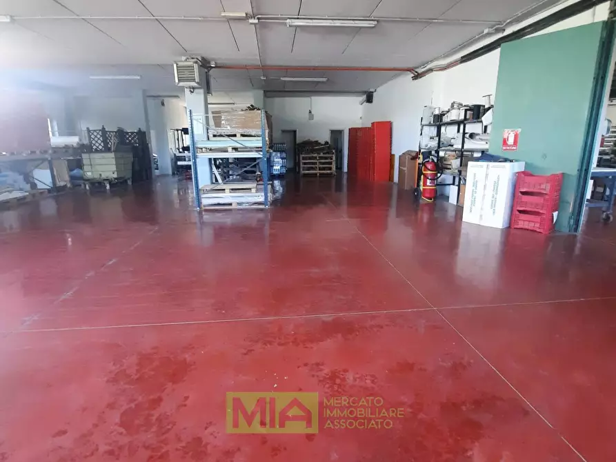 Immagine 7 di Laboratorio in affitto  in via Del lavoro a Pedaso