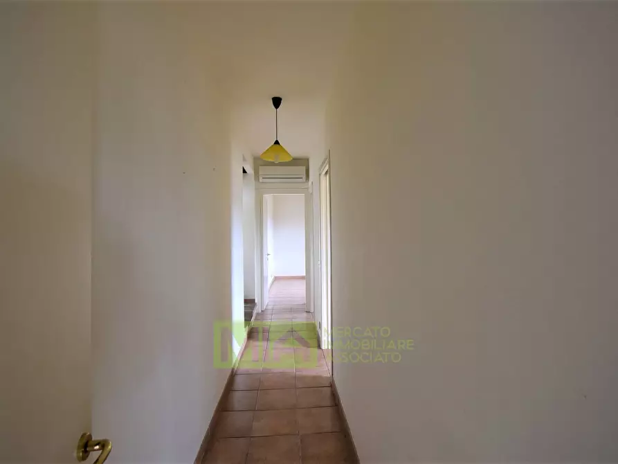 Immagine 23 di Villa in vendita  in Contrada Piagge a Falerone