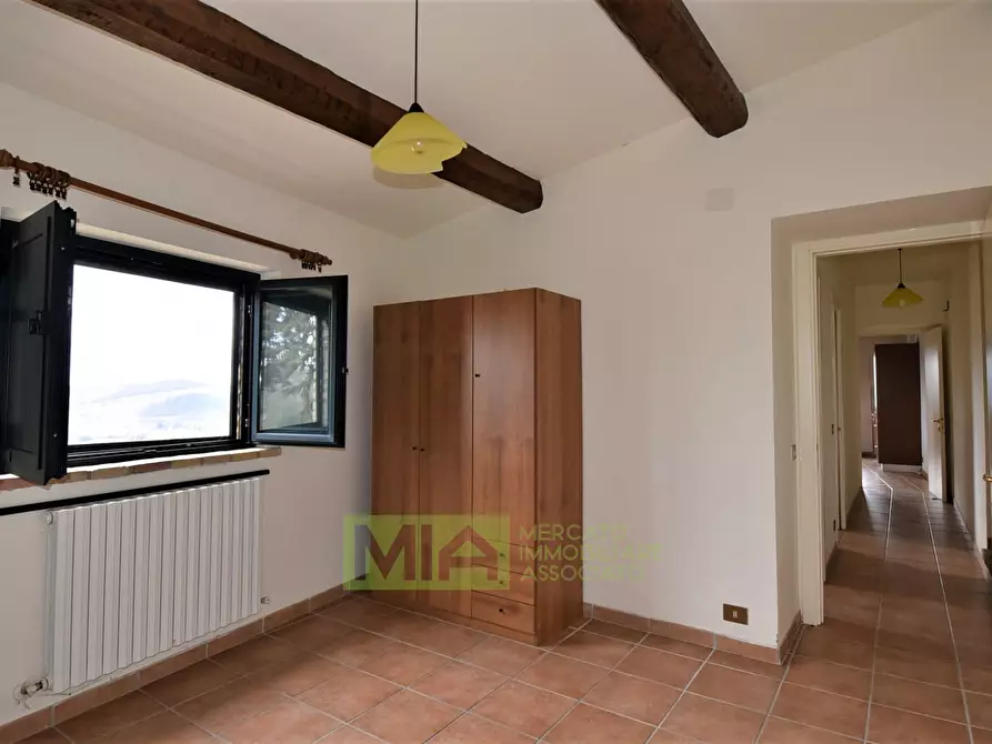 Immagine 29 di Villa in vendita  in Contrada Piagge a Falerone