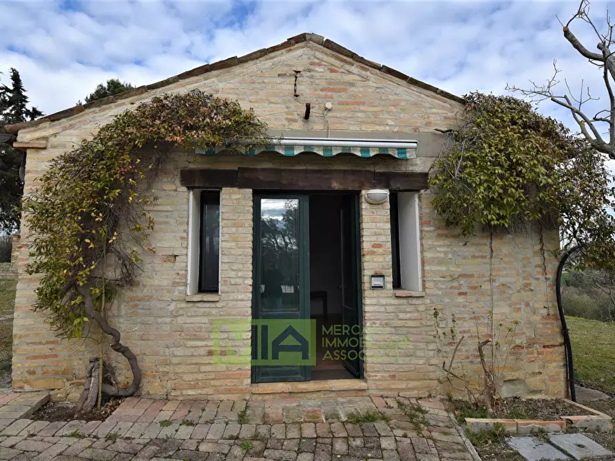 Immagine 17 di Villa in vendita  in Contrada Piagge a Falerone