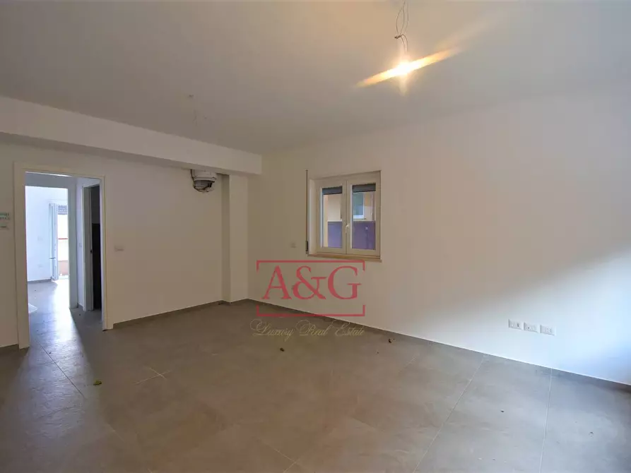 Immagine 12 di Villetta a schiera in vendita  in Via Domenico Sbarra a Montefortino