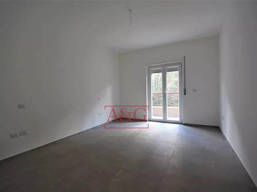 Immagine 23 di Villetta a schiera in vendita  in Via Domenico Sbarra a Montefortino