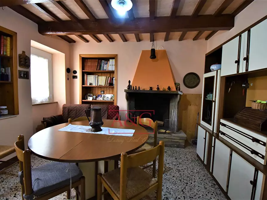 Immagine 6 di Casa indipendente in vendita  in Via Pozzo a Falerone