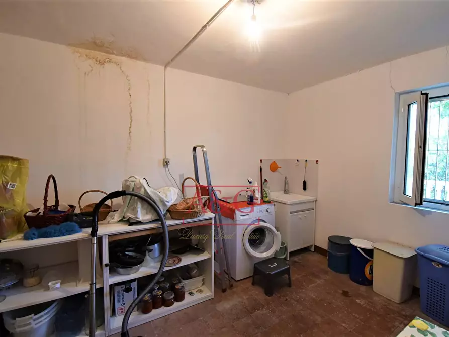 Immagine 17 di Casa indipendente in vendita  in Via Pozzo a Falerone