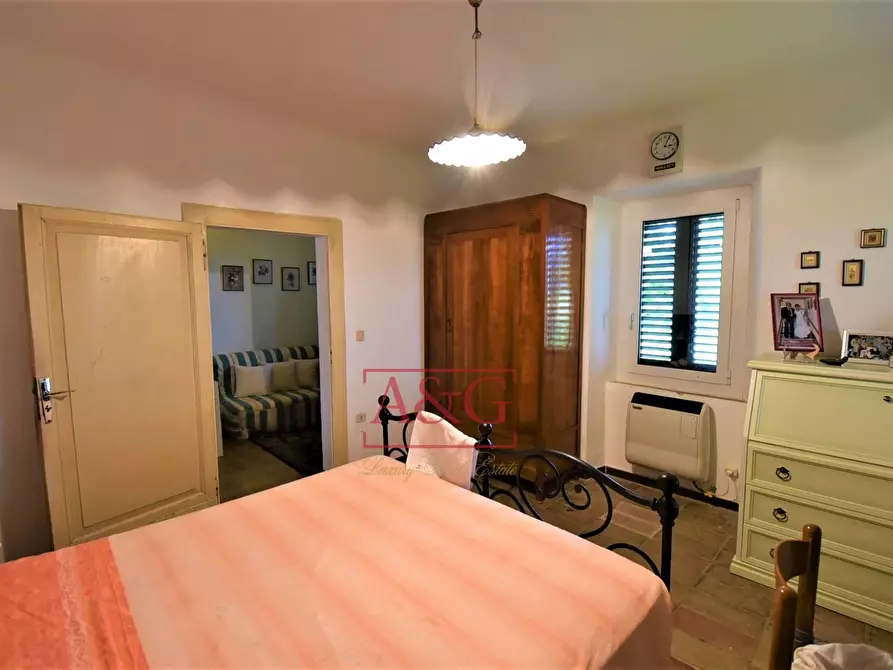 Immagine 11 di Casa indipendente in vendita  in Via Pozzo a Falerone